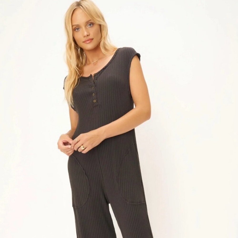 NWT Project Social T Women's Black Frida Henley Ribbed Jumpsuit Size
Medium